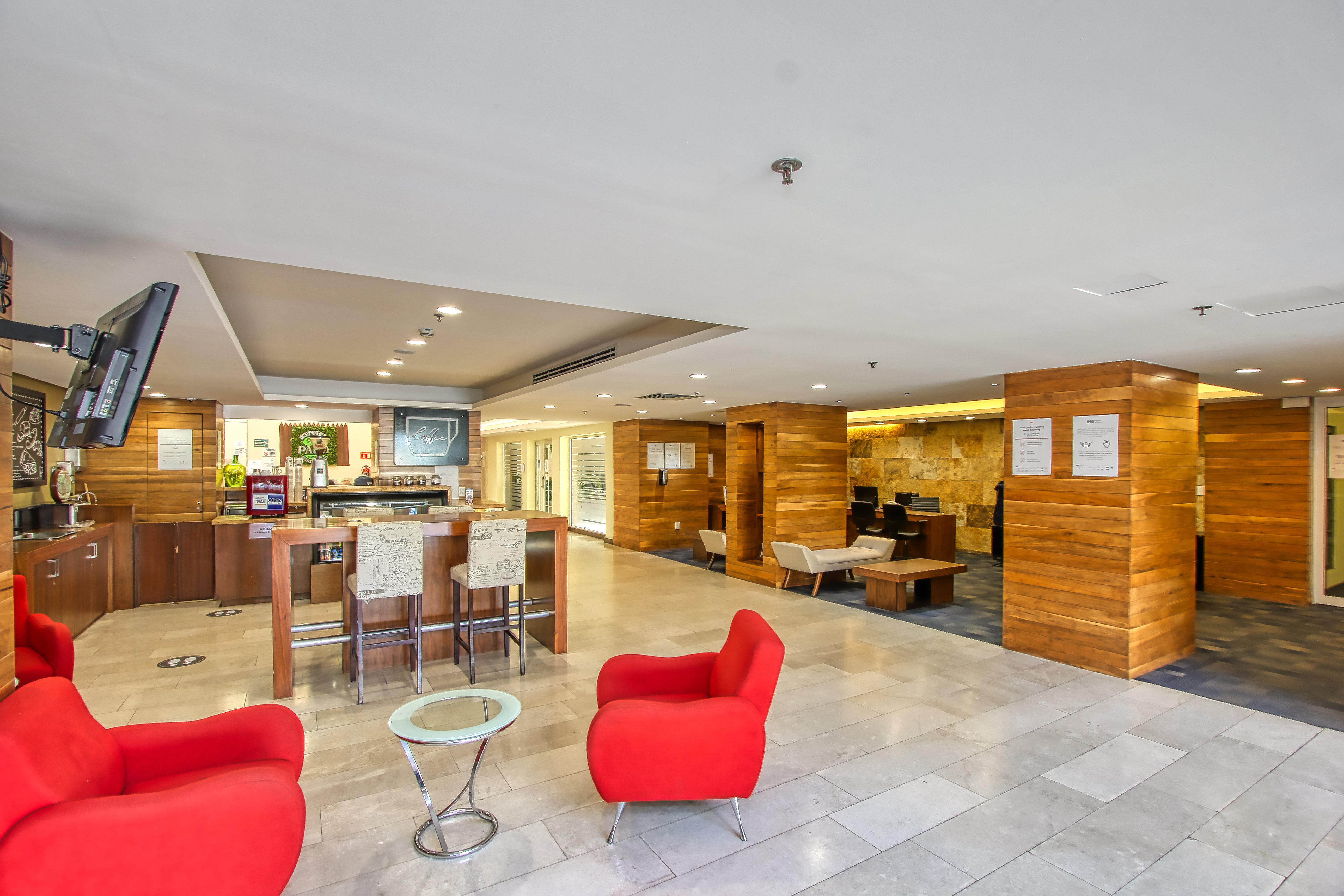 Holiday Inn Leon By Ihg Exteriér fotografie