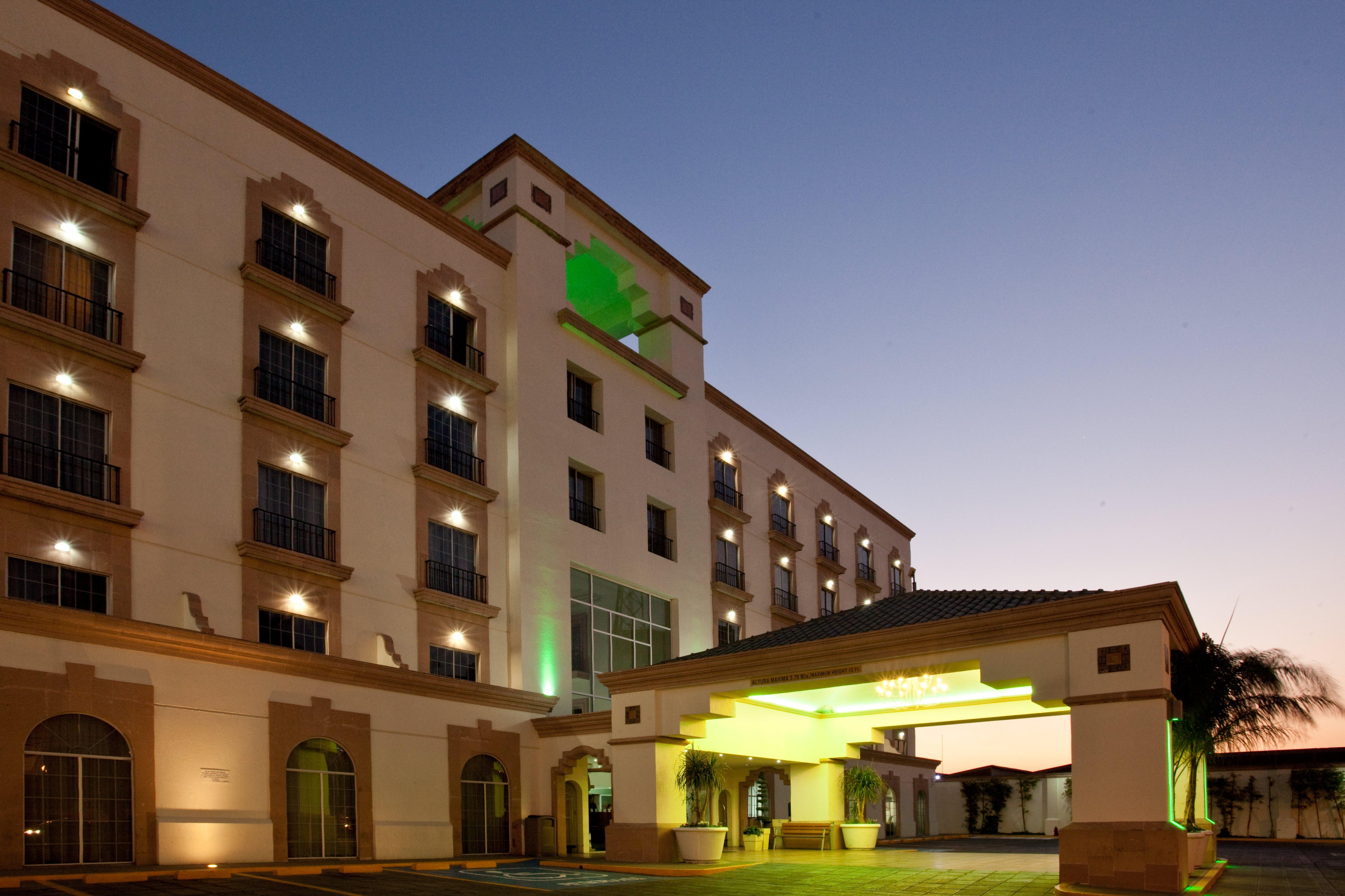 Holiday Inn Leon By Ihg Exteriér fotografie