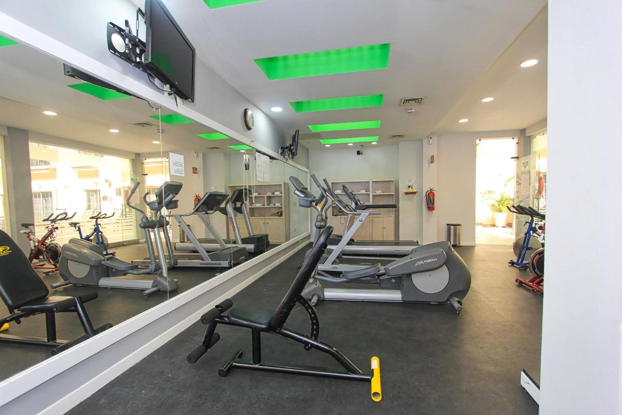 Holiday Inn Leon By Ihg Exteriér fotografie